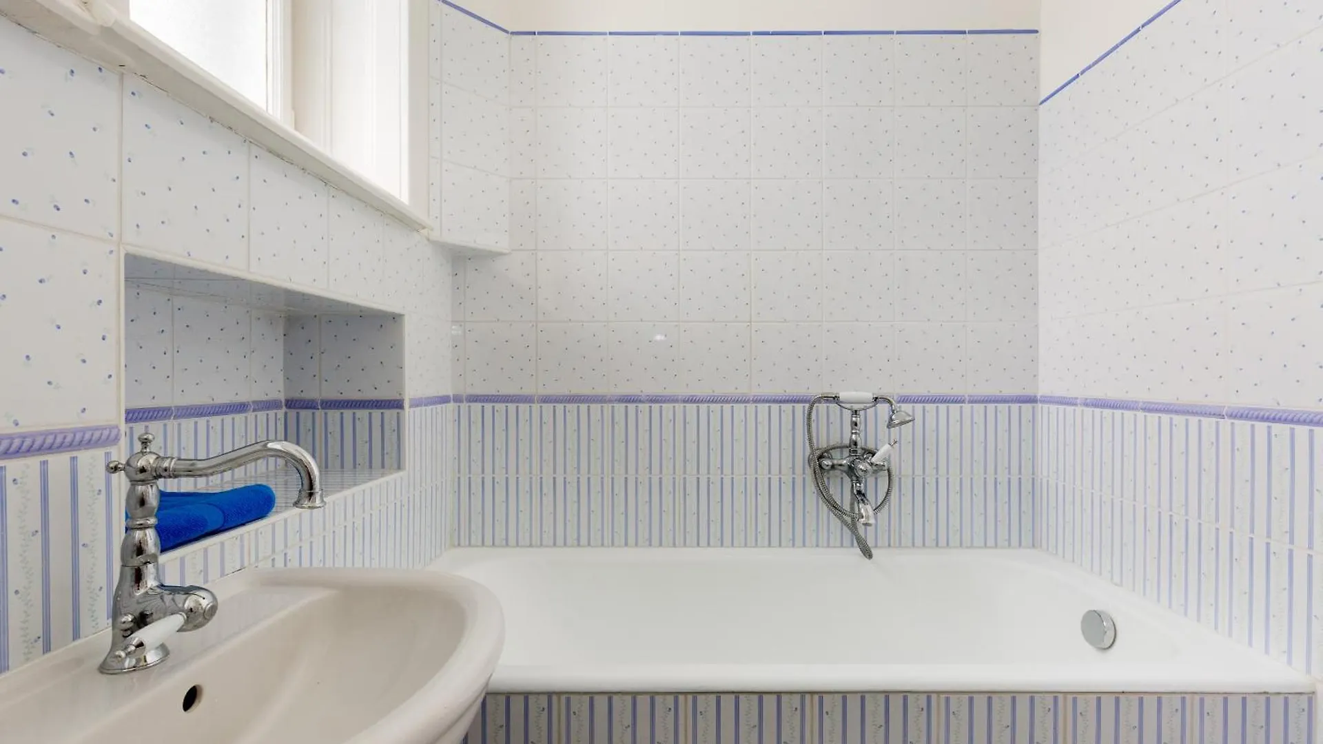Apartment Budapest Central Suite - Michaelides Vienna Street Residences