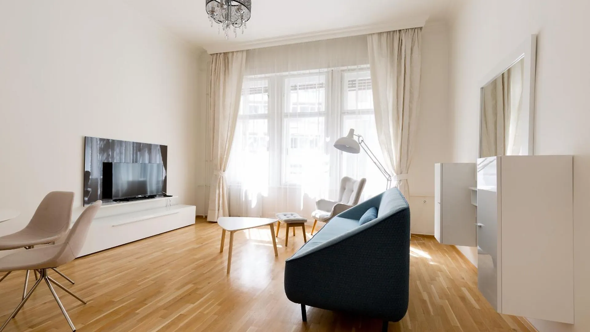 Apartment Budapest Central Suite - Michaelides Vienna Street Residences